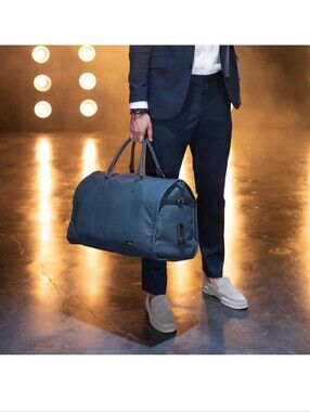 Hotel Collection Duffle/Garment Bag- NAVY